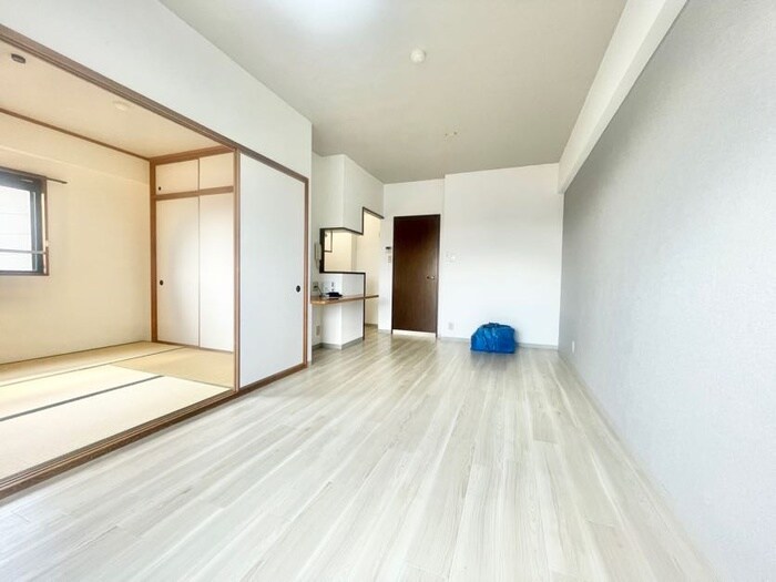 物件内観写真7　(居室)