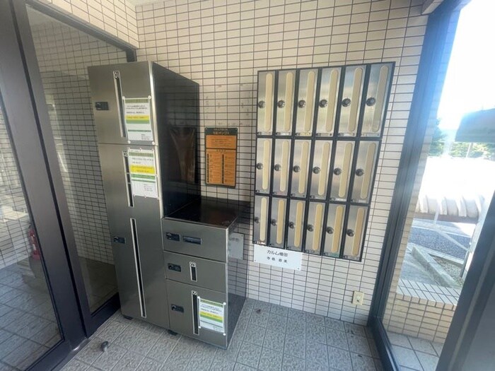 物件外観写真6　(建物設備)