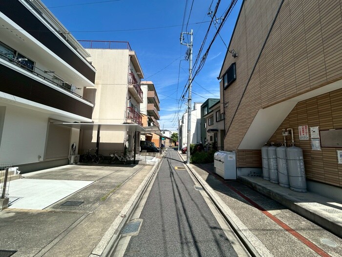 物件外観写真6　(周辺環境)