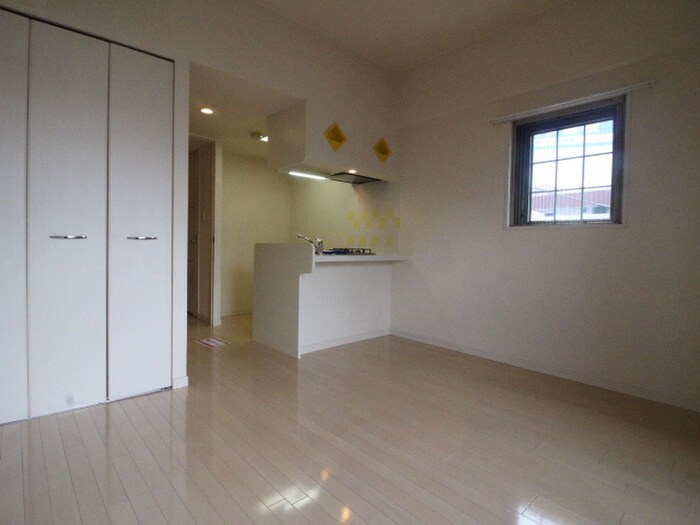 物件内観写真13　(居室)