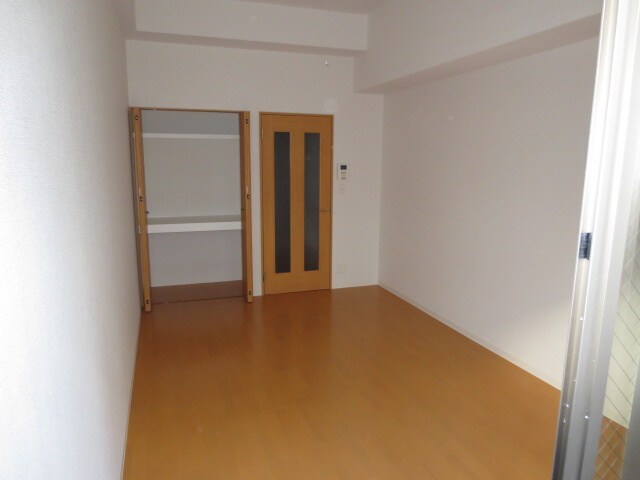 物件内観写真14　(居室)