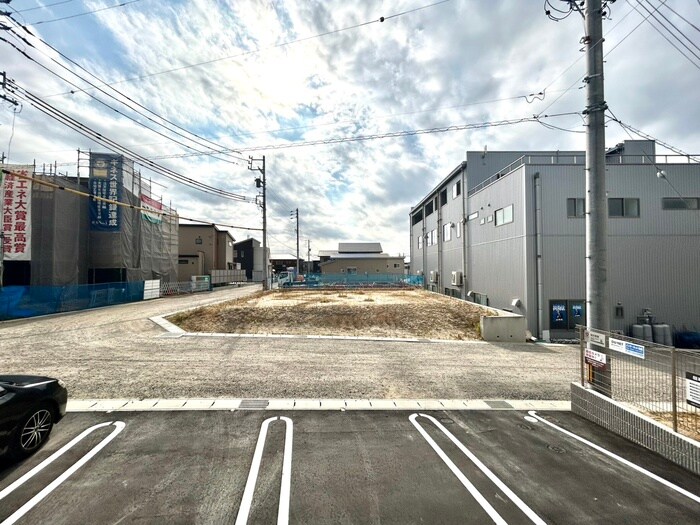 物件内観写真17　(室内からの展望)