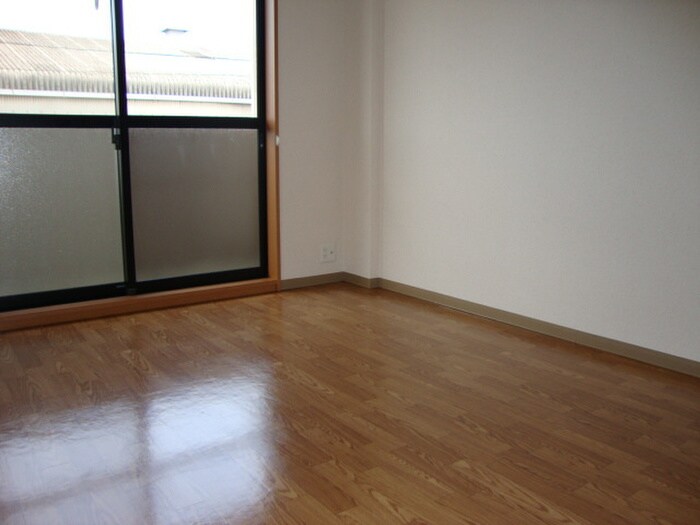 物件内観写真5　(居室)