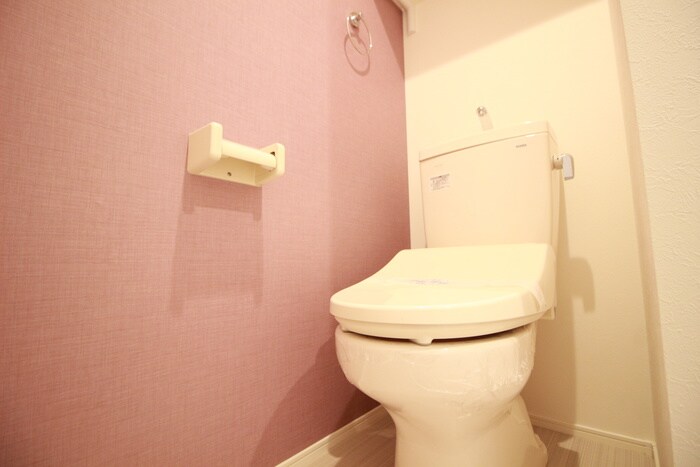 物件内観写真14　(トイレ)