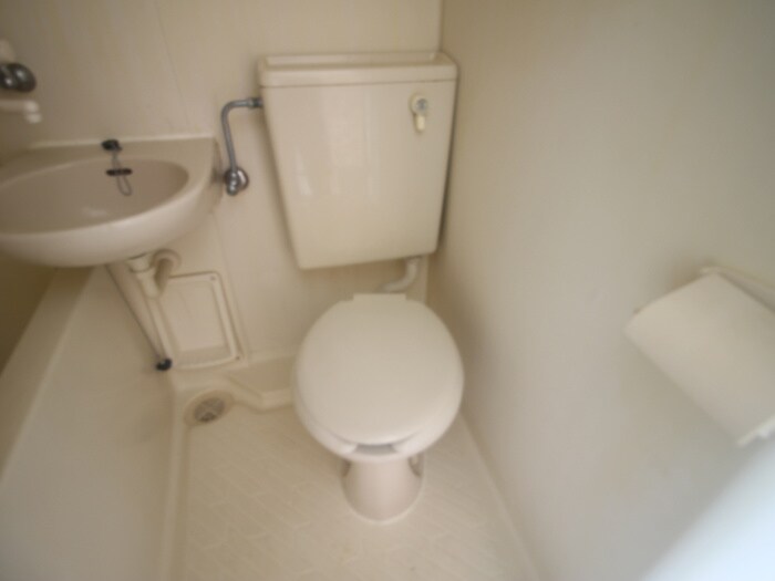 物件内観写真15　(トイレ)