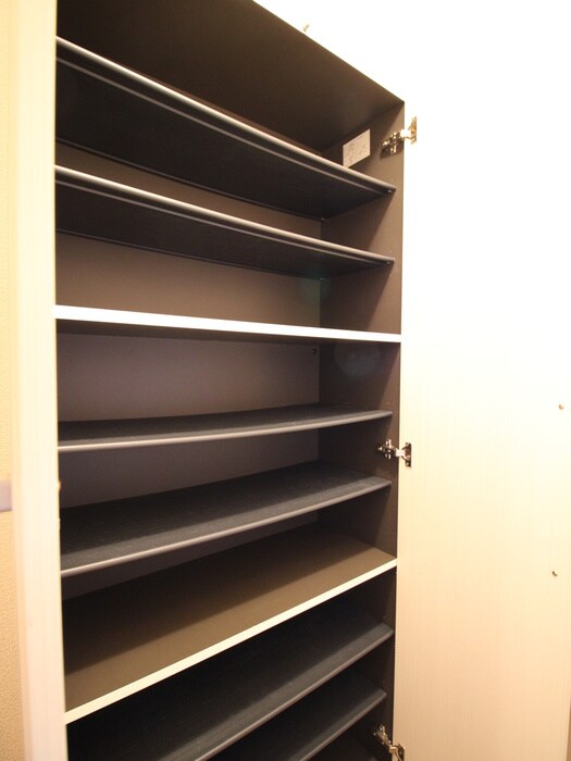 物件内観写真17　(靴箱)