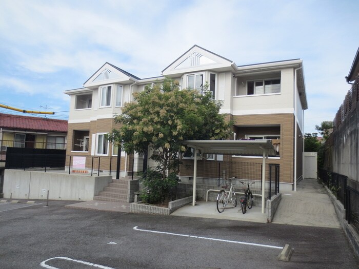 物件外観写真4　(外観写真)