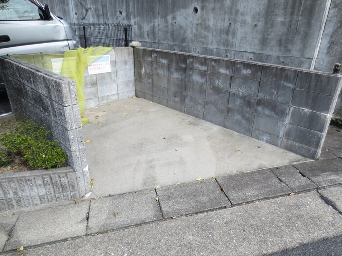 物件外観写真6　(外観写真)