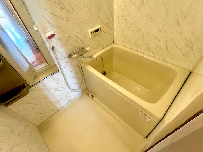 物件内観写真12　(バス／シャワールーム等)