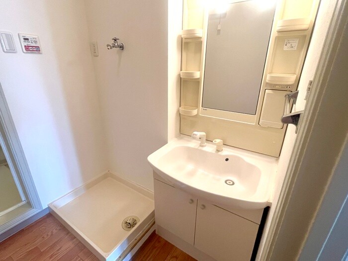 物件内観写真14　(洗面)