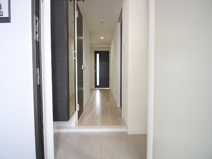 物件内観写真20　(玄関)