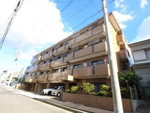 ヴェルビュ瑞穂（302）外観写真