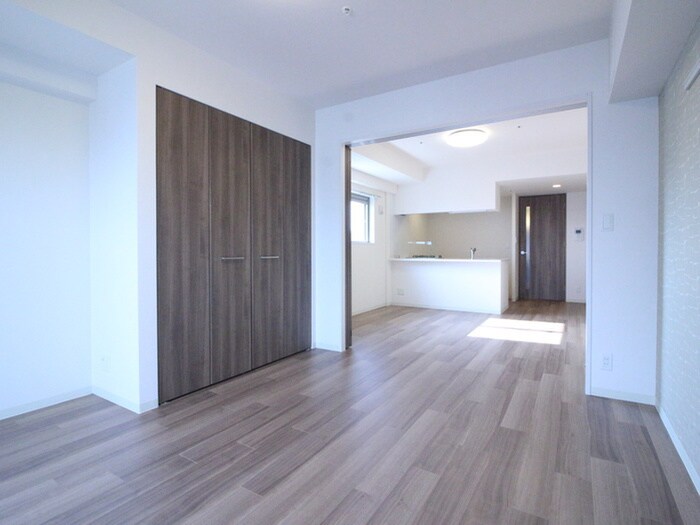 物件内観写真7　(居室)