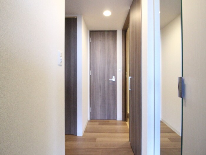 物件内観写真17　(廊下)