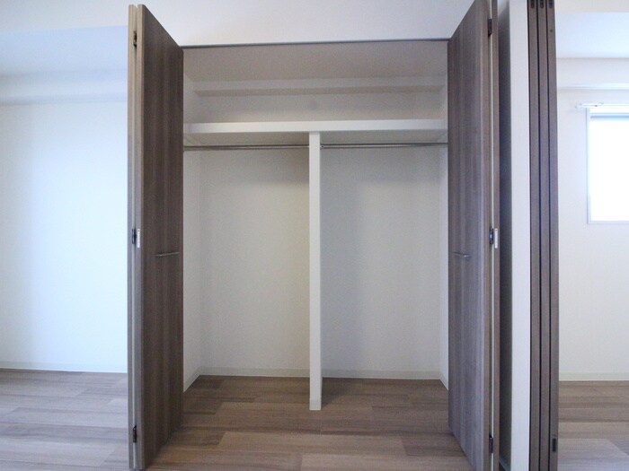 物件内観写真18　(収納)