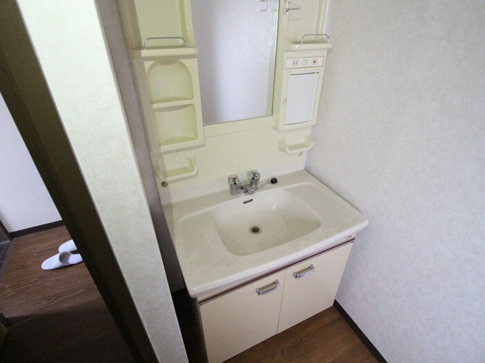 物件内観写真10　(洗面)