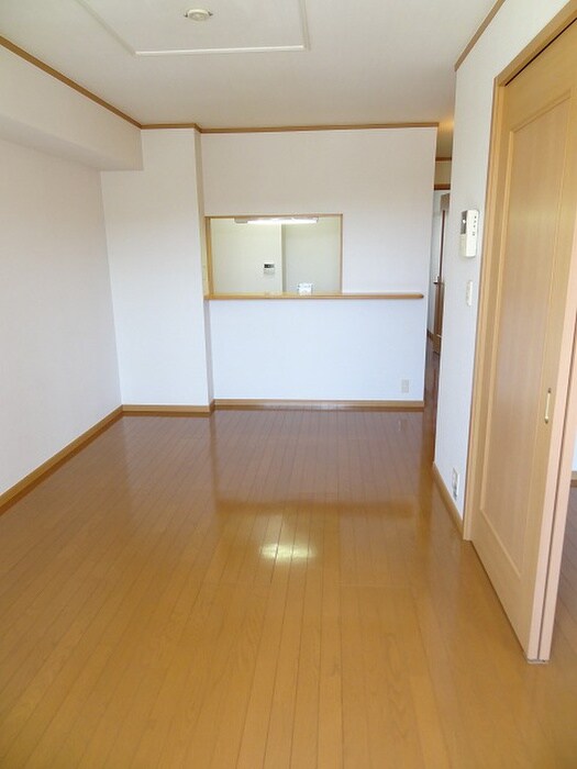 物件内観写真9　(居室)