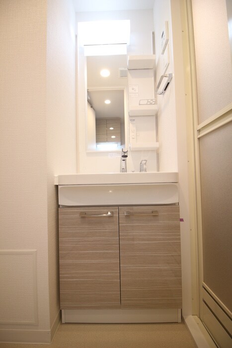 物件内観写真10　(洗面)