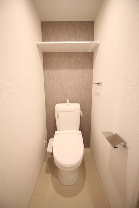 物件内観写真14　(トイレ)