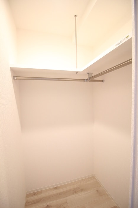 物件内観写真14　(収納)