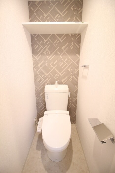 物件内観写真14　(トイレ)