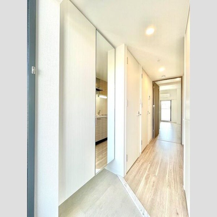 物件内観写真22　(室内からの展望)