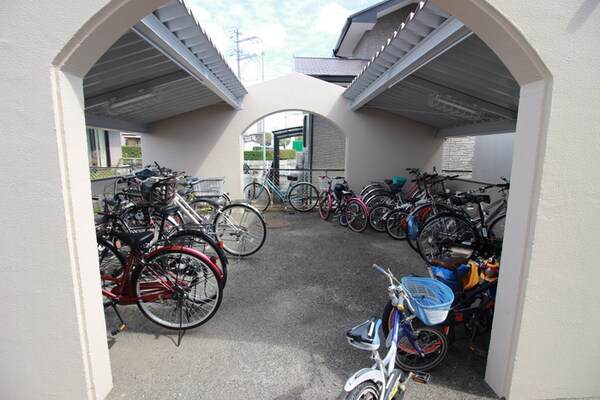 駐輪場