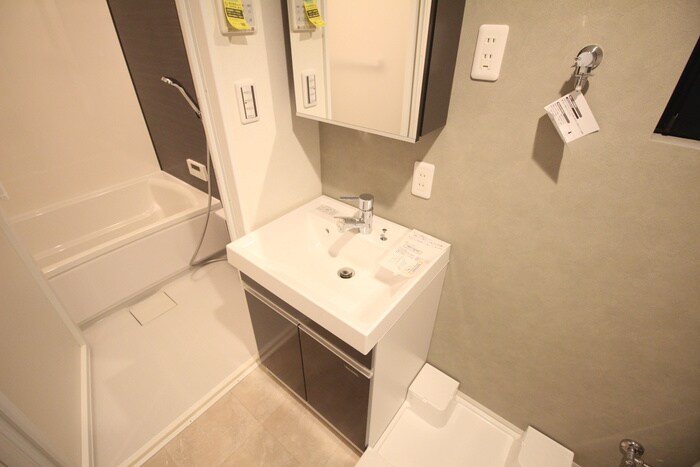 物件内観写真10　(洗面)