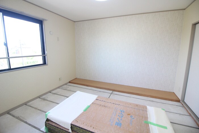 物件内観写真11　(居室)