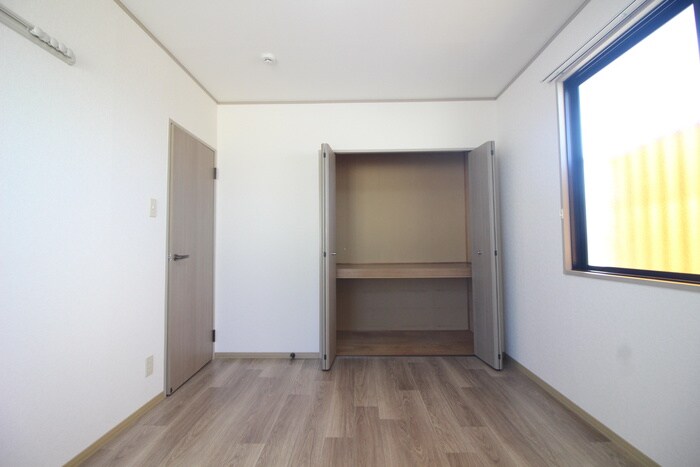 物件内観写真12　(居室)