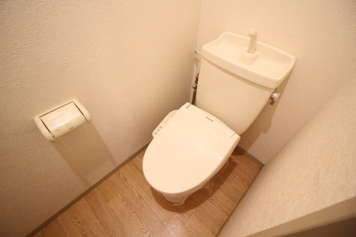 物件内観写真15　(トイレ)