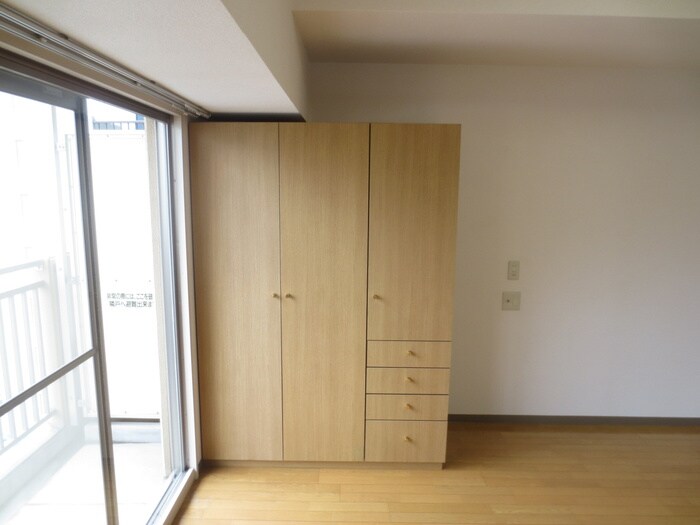 物件内観写真9　(収納)