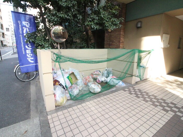 物件外観写真4　(周辺環境)