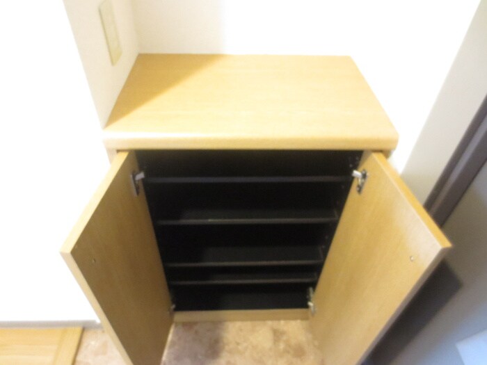 物件内観写真15　(靴箱)