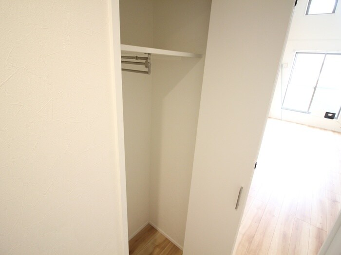 物件内観写真11　(収納)