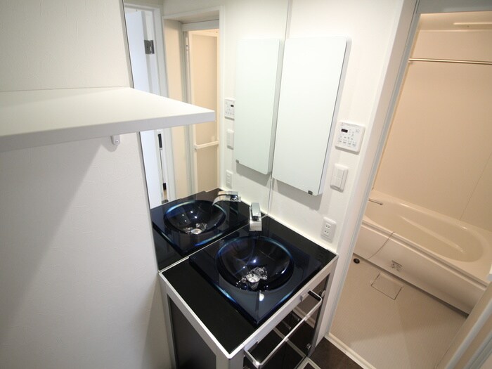 物件内観写真14　(洗面)