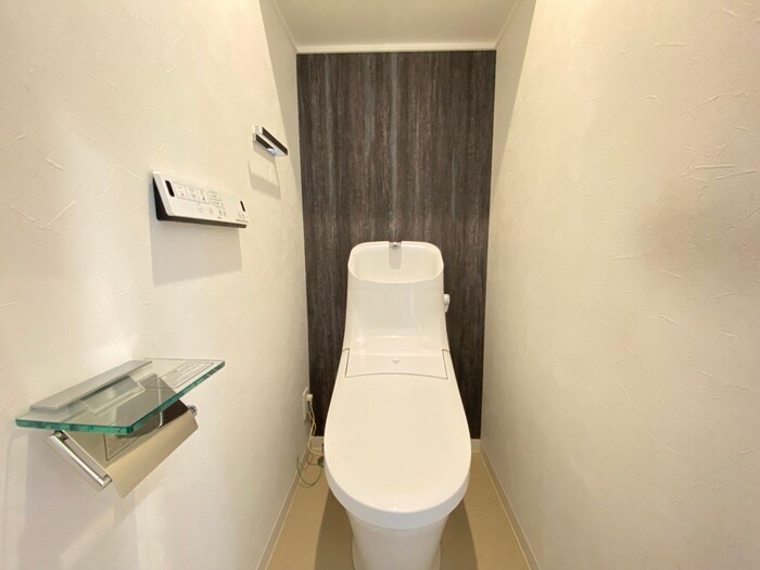 物件内観写真16　(トイレ)