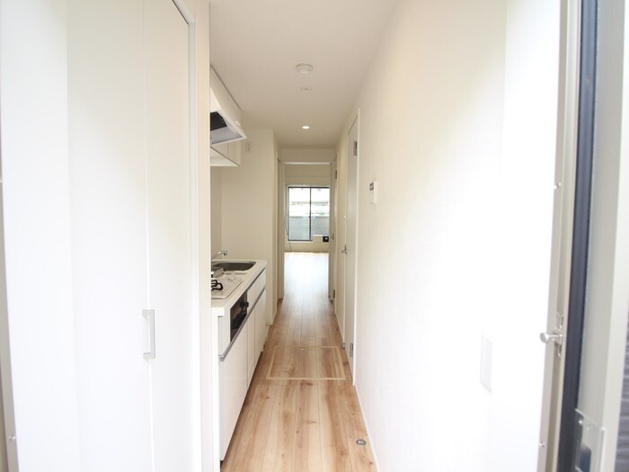 物件内観写真19　(廊下)