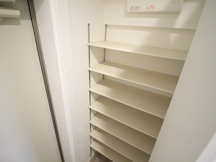 物件内観写真20　(靴箱)