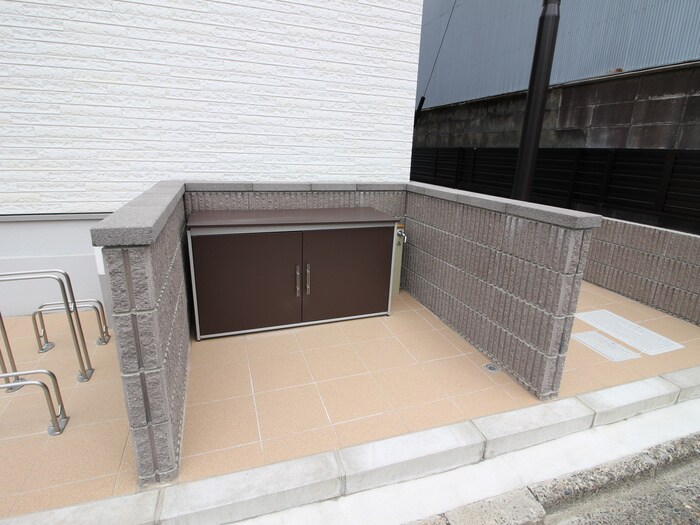 物件外観写真3　(建物設備)