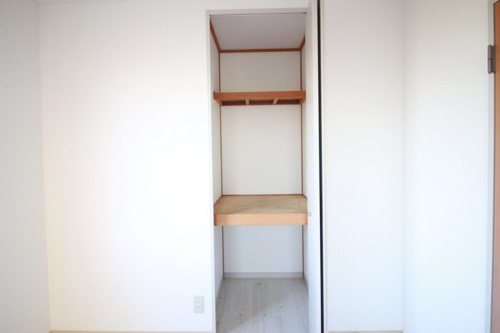 物件内観写真21　(収納)