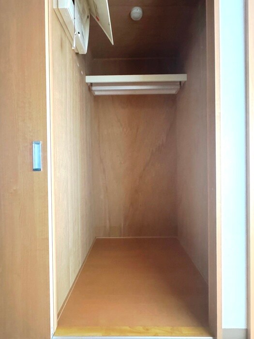 物件内観写真9　(収納)