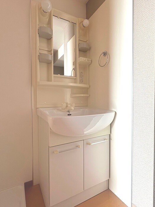 物件内観写真13　(洗面)