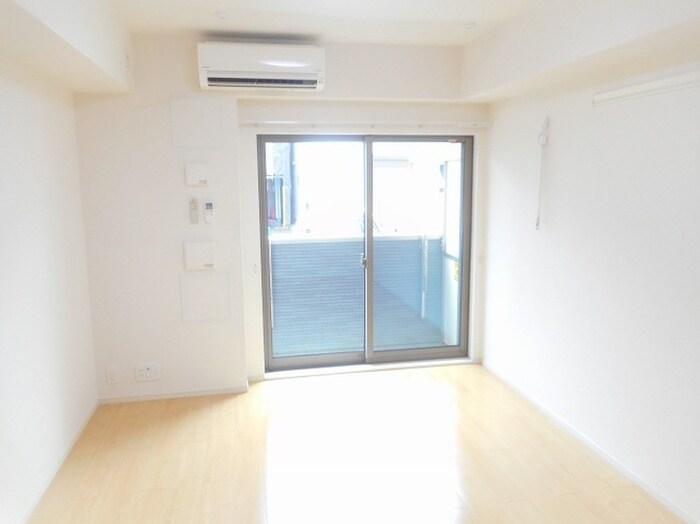 物件内観写真5　(居室)