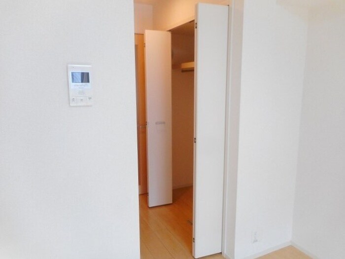 物件内観写真7　(収納)