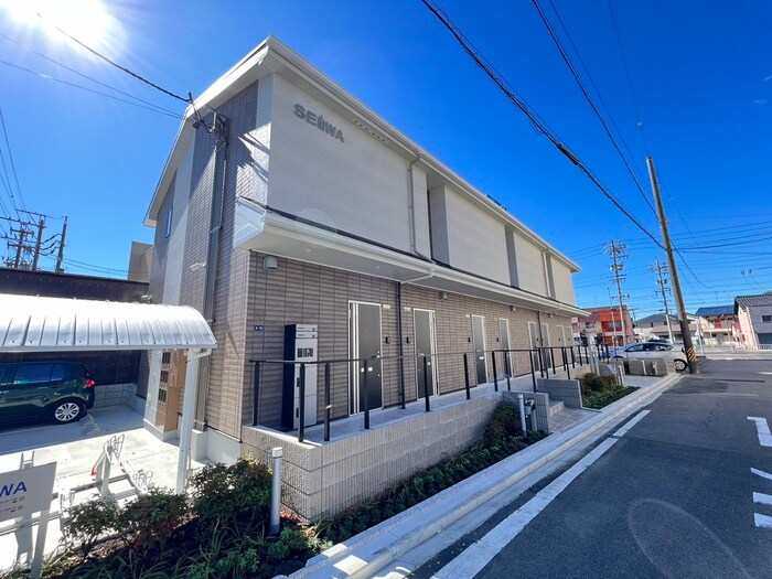 物件外観写真1　(外観写真)