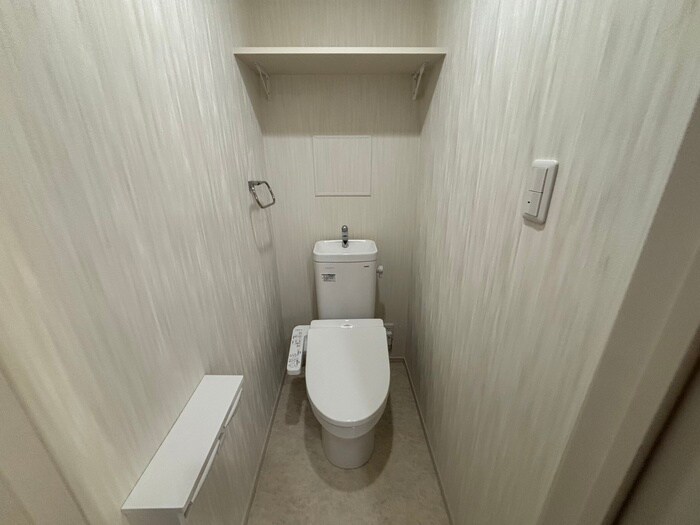 物件内観写真14　(トイレ)