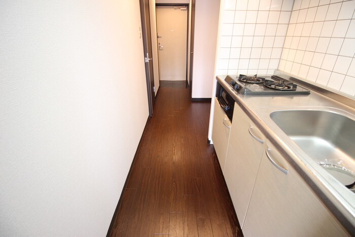 物件内観写真18　(廊下)