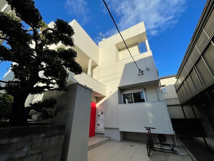 物件外観写真1　(外観写真)