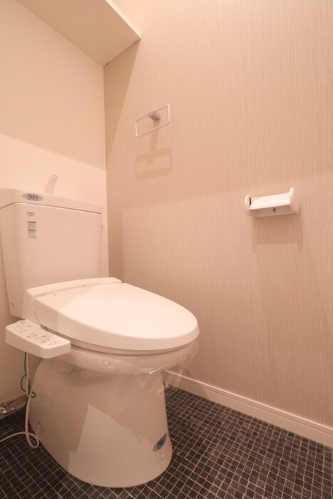 物件内観写真15　(トイレ)